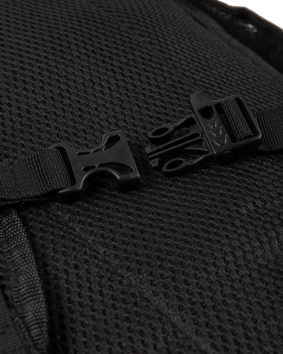 Sliced Logo Hydration Pack (Black/Clear) - Excision