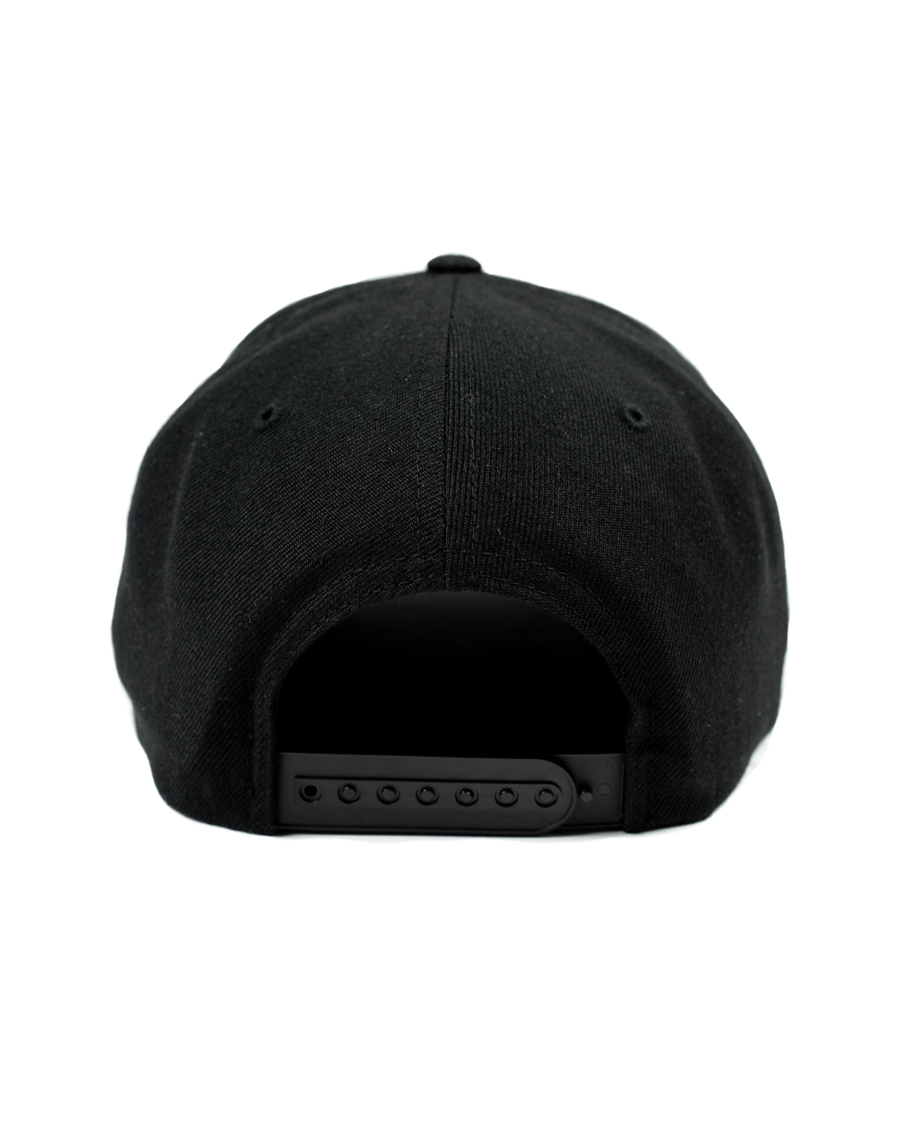 Subsidia Snapback (Black/White)