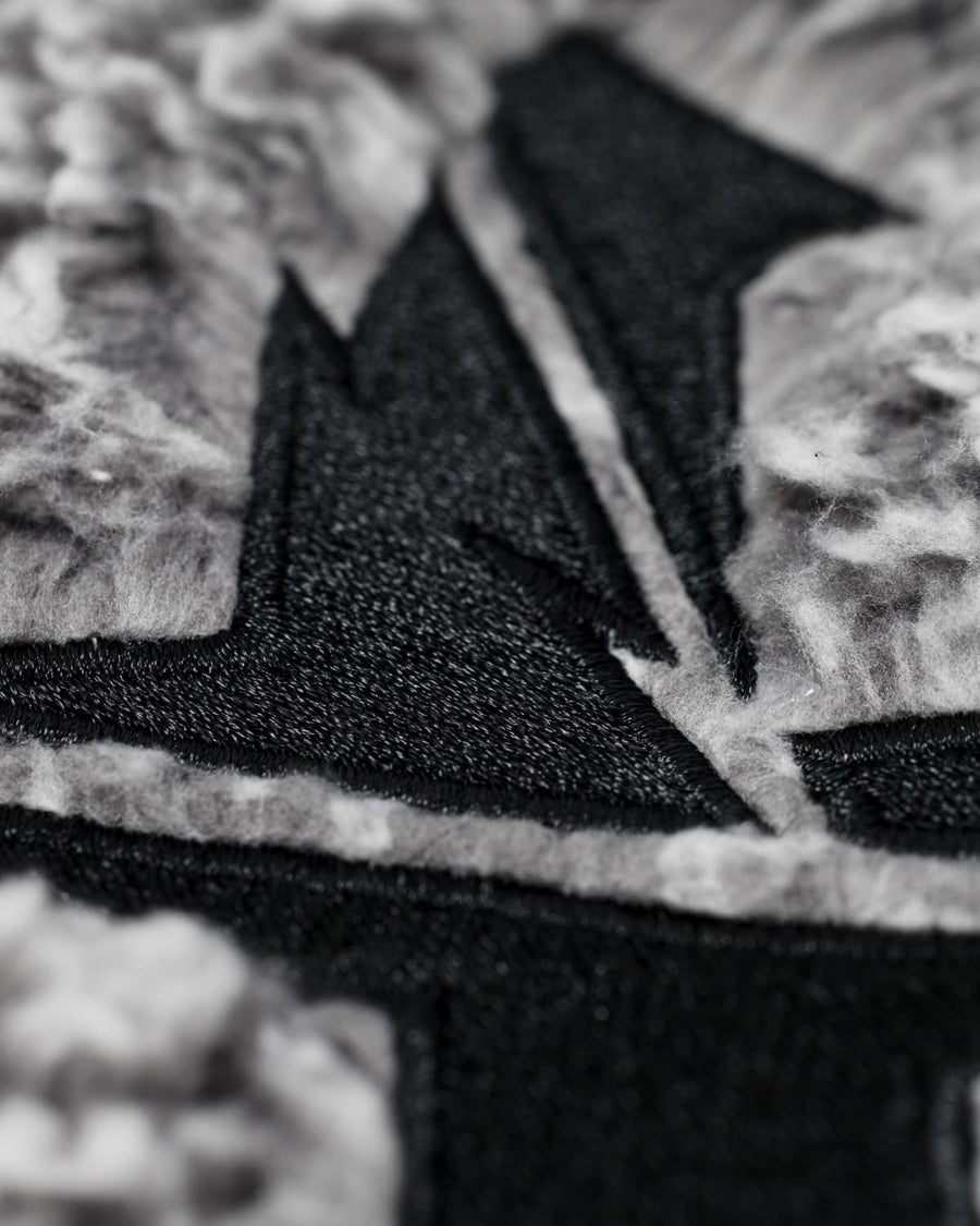 Sliced Logo Half Zip Sherpa Jacket (Grey)